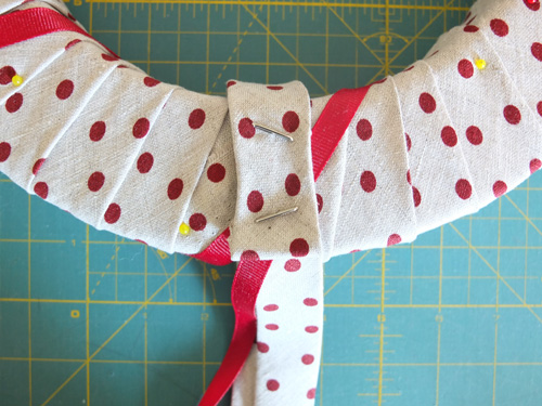 Danish Wreath - wrap with ribbon