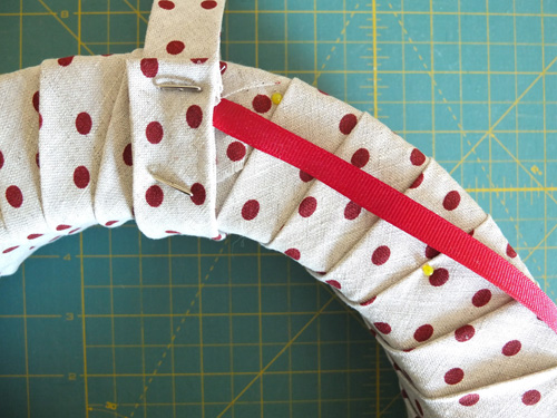 Danish Wreath - wrap with ribbon