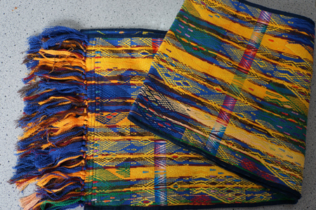 linda teufel - guatemala fabric 4a 450
