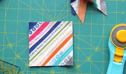 Zipped Up Selvage Pouch Free Tutorial