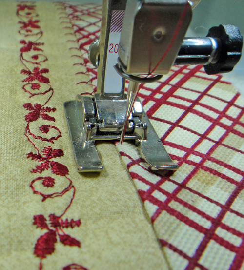 DecorativeStitching with foot #20 - 500px