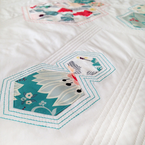 Arrows & Hexies Bed Runner - quilting