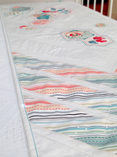 Arrows & Hexies Bed Runner - binding