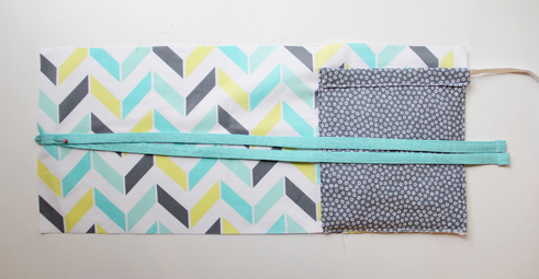 How to Make a Wrap Burp Cloth with Heat-Retaining Bottle Pocket