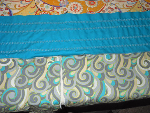 join belt to apron skirt