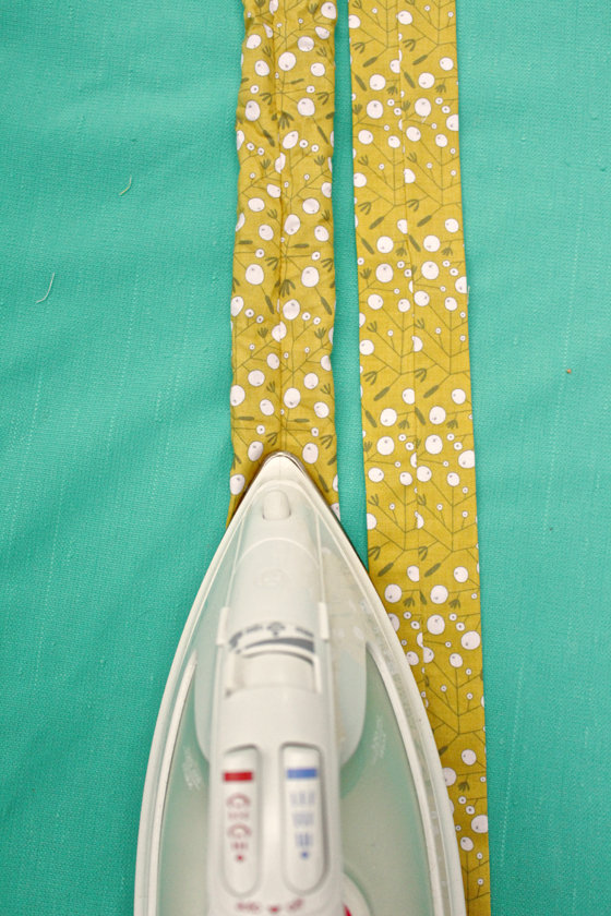 How to sew a modern fanny pack