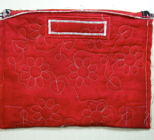 http://www.bernina.com/en-US/Products-US/BERNINA-products/Accessories/Presser-feet/Patchwork-foot---57D-with-guide