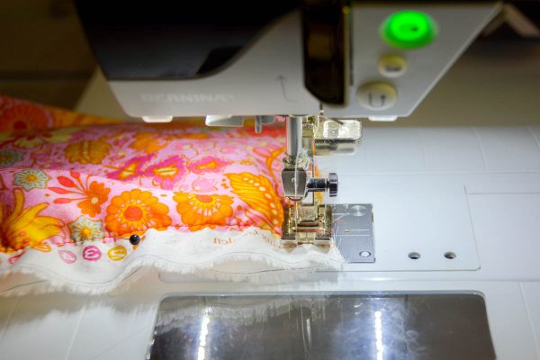 PomPom Scarf Sewing Tutorial-sewing corners