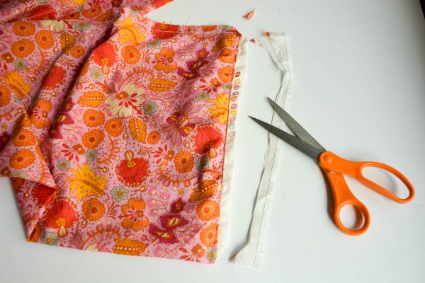 PomPom Scarf Sewing Tutorial-Trimming the selvedge