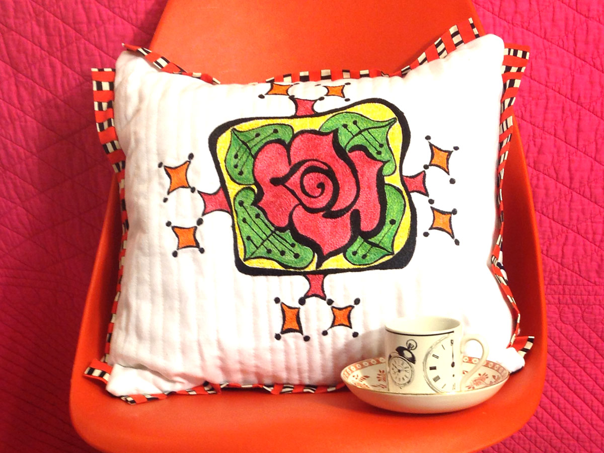 How to make a Thread Painted Rose Tile Pillow