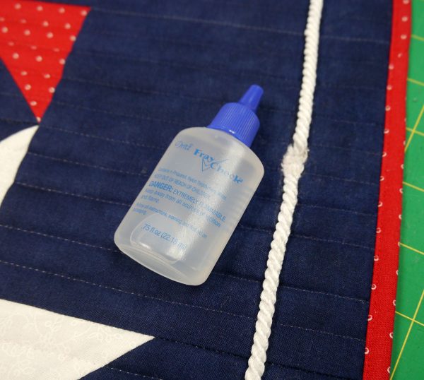 How to Sew a Patriotic Patchwork Tablerunner