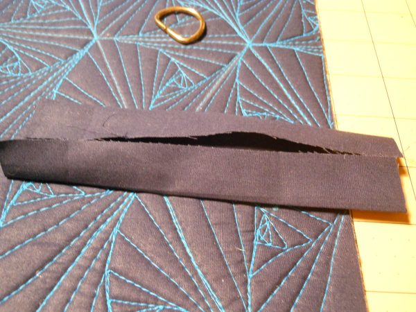 Pyramid Pouch Tutorial - cut straps