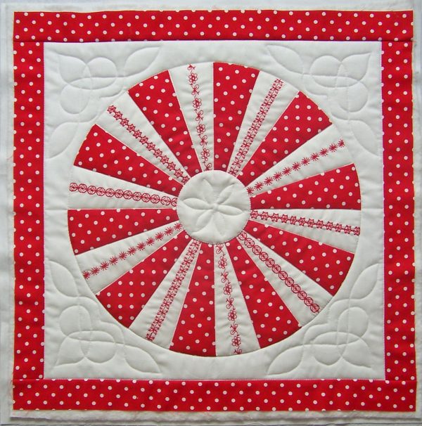 Peppermint Candy patchwork pillow tutorial
