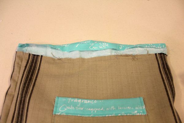 Rustic Tote Bag Tutorial from WeAllSew
