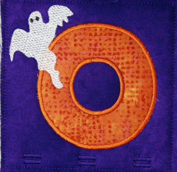 How to make a Halloween door hanger
