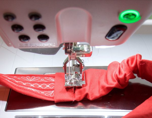 Pintuck Headband Tutorial