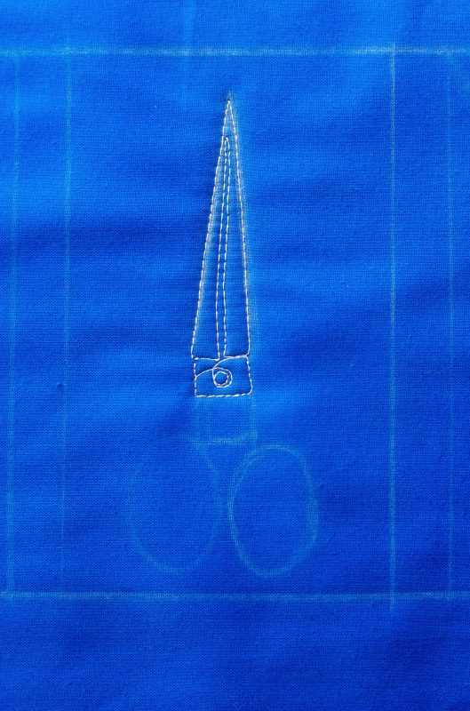 Scissors Motif Pincushion Tutorial