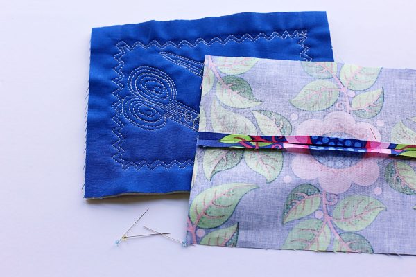 Scissors Motif Pincushion Tutorial
