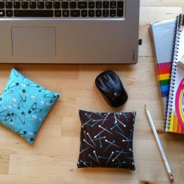 Desktop-Hand-Warmers-Tutorial-1200-x-804-600x402