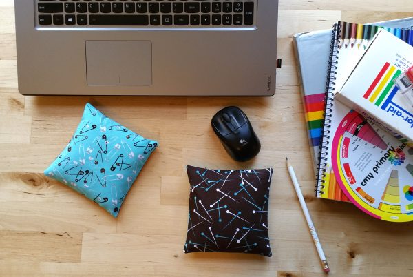 Desktop-Hand-Warmers-Tutorial-1200-x-804-600x402