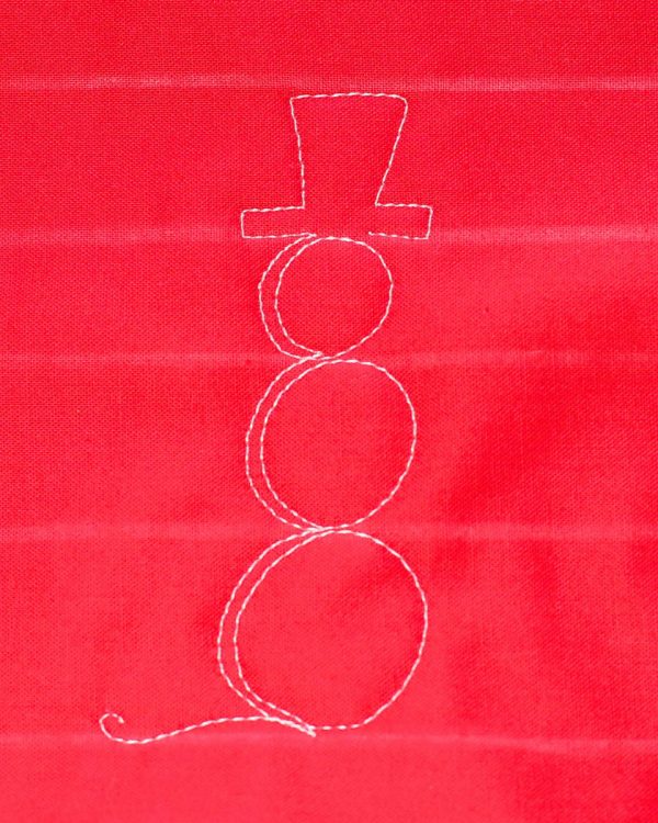 Free-Motion Snowman - stitch the top hat