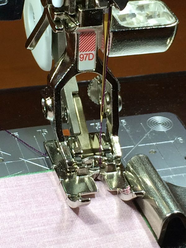 Holiday Coasters Tutorial - installing the BERNINA 97D foot