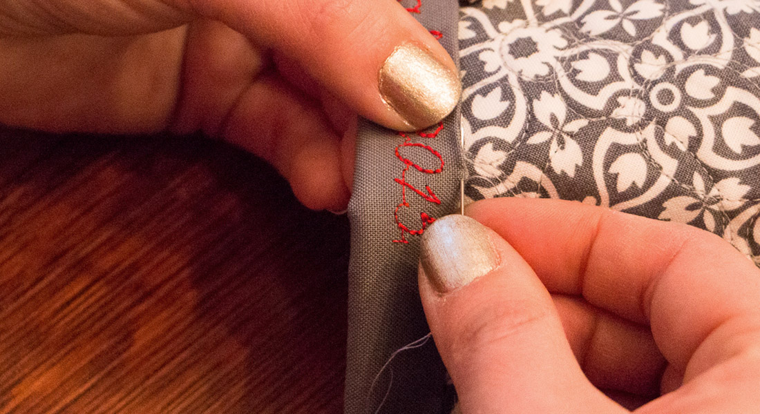 Quilt binding with words tutorial