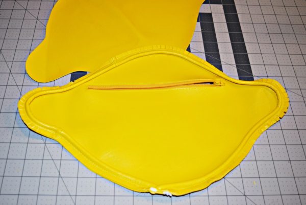 Lemon Clutch Tutorial 1200 x 800 BERNINA WeAllSew Blog 16