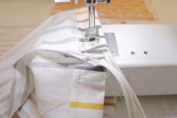 DIY 10-minute shoe bags step nine: sew top