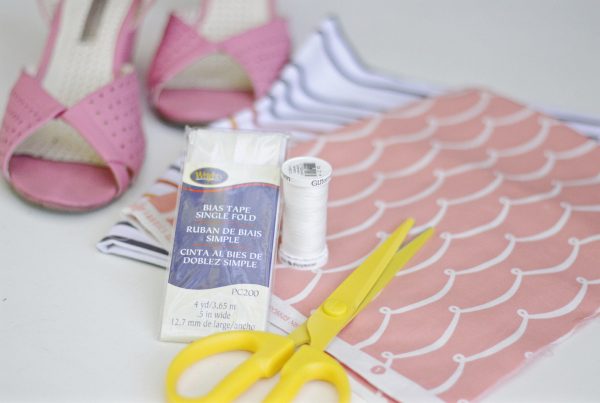 DIY 10-minute shoe bags materials