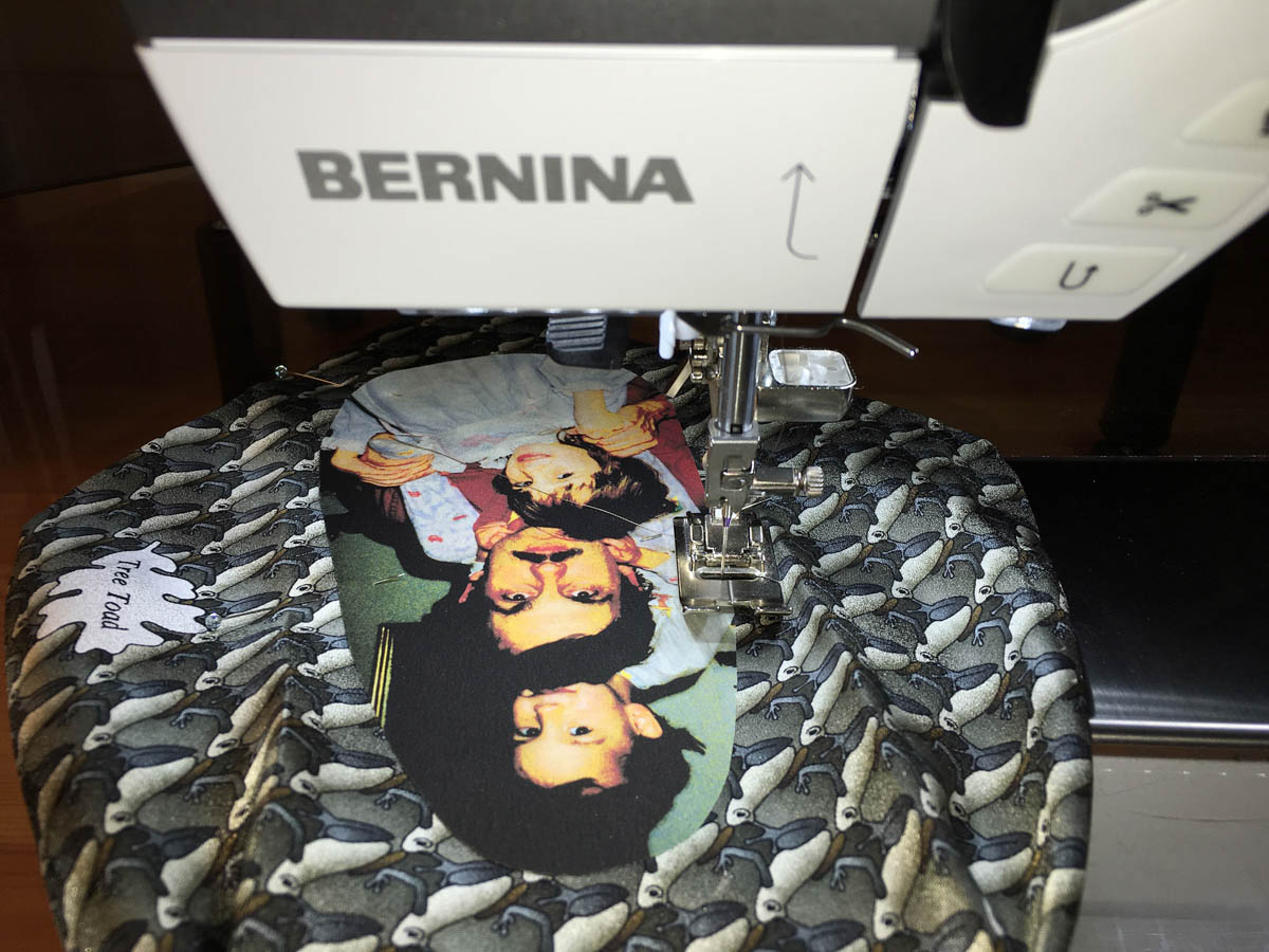 Photo Tie Tutorial - Stitching the tie
