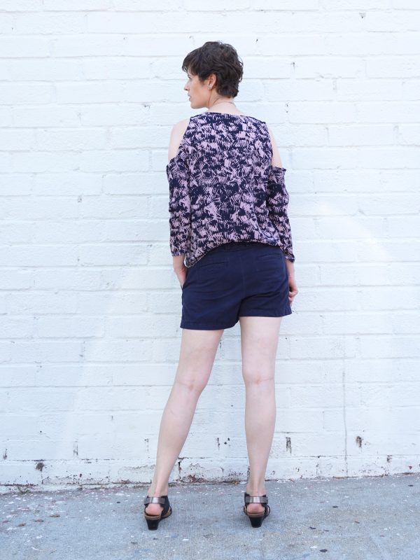 16SEWDIY-CutOutShoulderTop-WovenBack-1500x2000