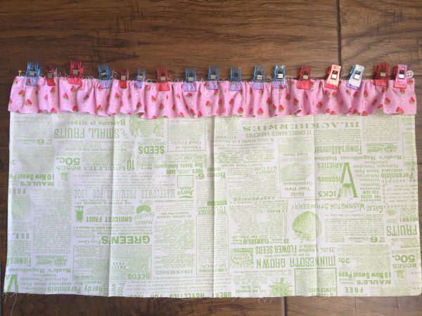 Farm Fresh Apron Tutorial: Gather the Ruffle
