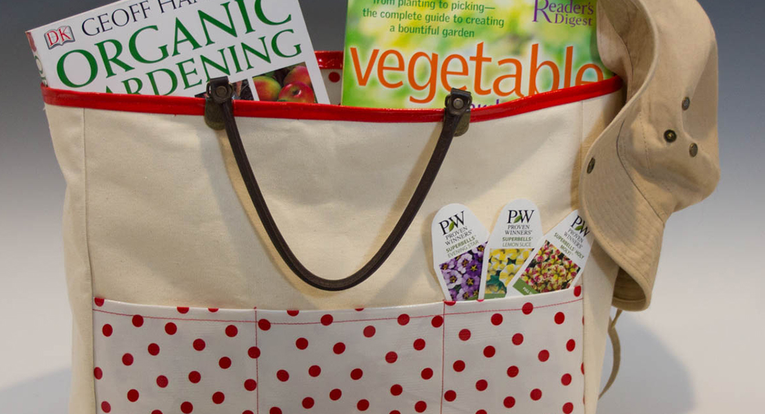 Oilcloth-lined Garden Tote Tutorial