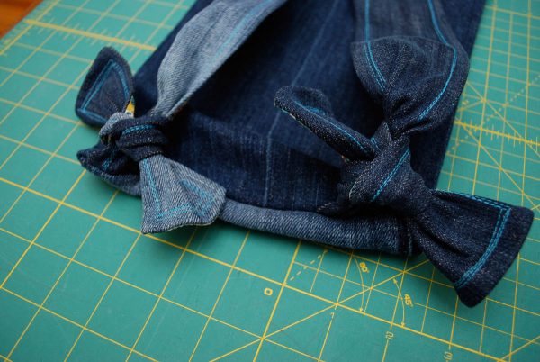 Toddler Backpack - option to knot the handle pieces