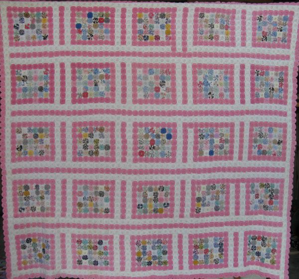 How to Create Y-Yos with the BERNINA Circular Embroidery Attachment - vintage yo-yos quilt