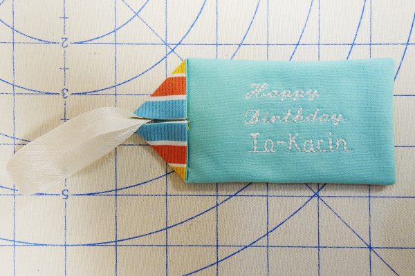 ready to topstitch 1200 x 800 BERNINA WeAllSew Blog fabric gift tag