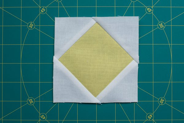 Golden Star Quilt Block Pattern