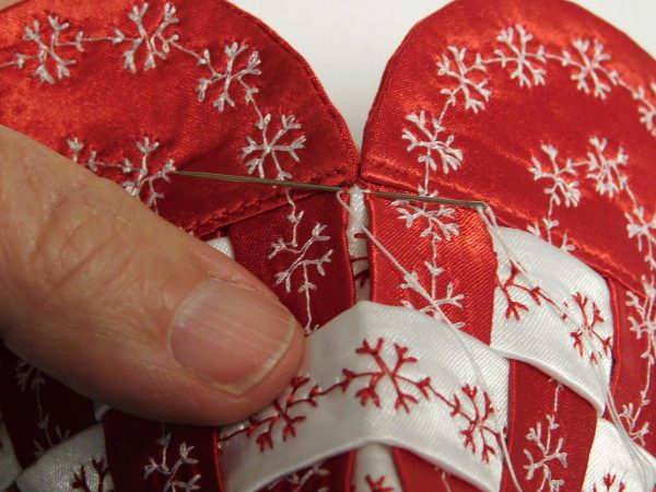 Fabric Swedish heart tutorial