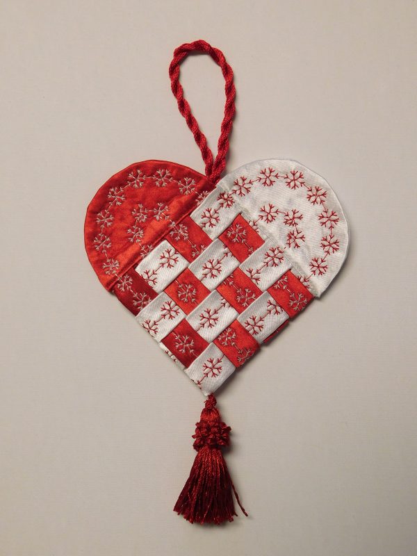 Fabric Swedish heart tutorial