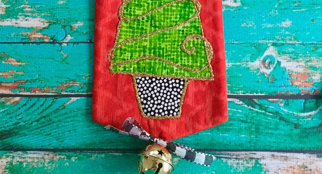 Jingle Bell Door Hanger Tutorial