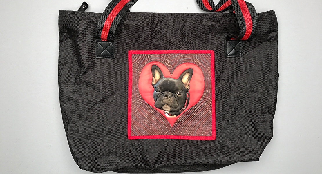 Personalize your tote with a Quilt Block