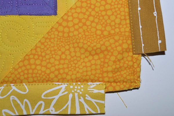 How to sew a quilt facing