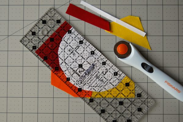 Color wheel pincushion tutorial 1200 x 800 30