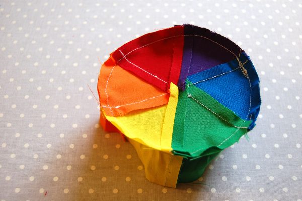 Color wheel pincushion tutorial 1200 x 800 54