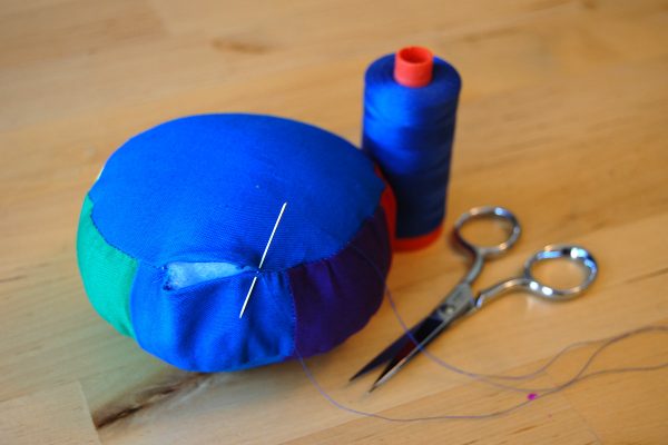 Color wheel pincushion tutorial 1200 x 800 60