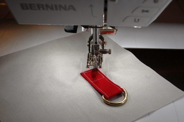 Color block zipper pouch tutorial