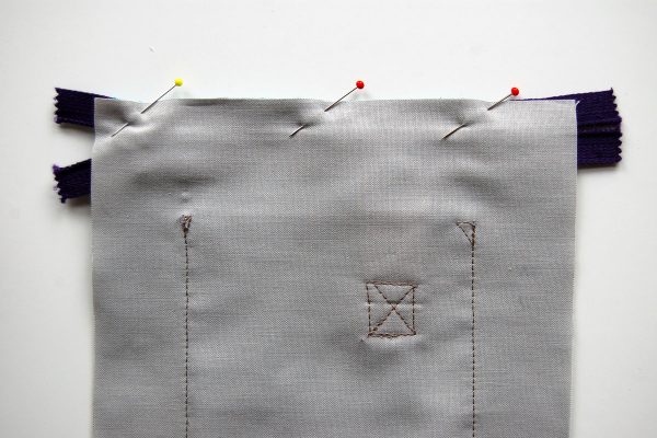 Color block zipper pouch tutorial