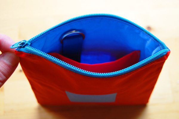 Color block zipper pouch tutorial