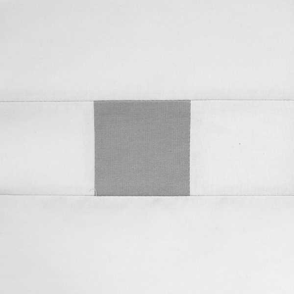 Color Interaction with Fabric